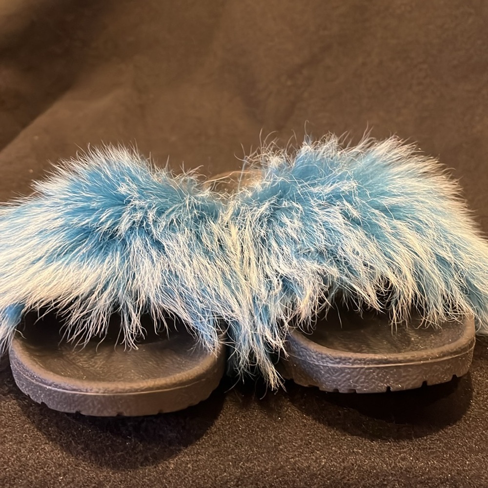 Fuzzy Ugg Slides/Blue Fur/Black Slides - image 3